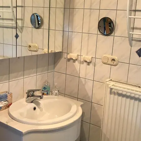 Rhoenblick, Kaltensundheim, Cleaning Included Holiday home Kaltensundheim