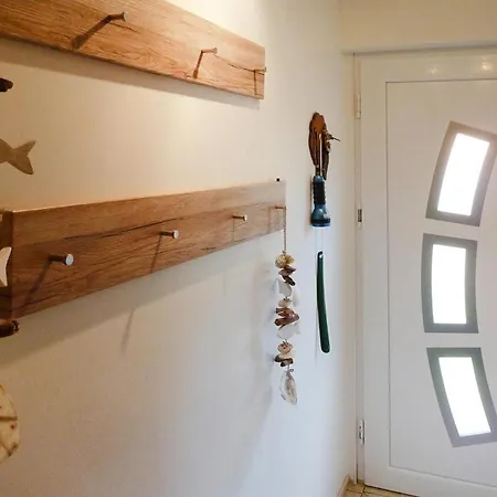Rhoenblick, Kaltensundheim, Cleaning Included
